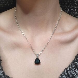 Vintage Sterling Silver and Emerald Pendant Badavici
